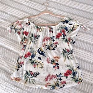 3/$10 Venus Cold Shoulder Blouse